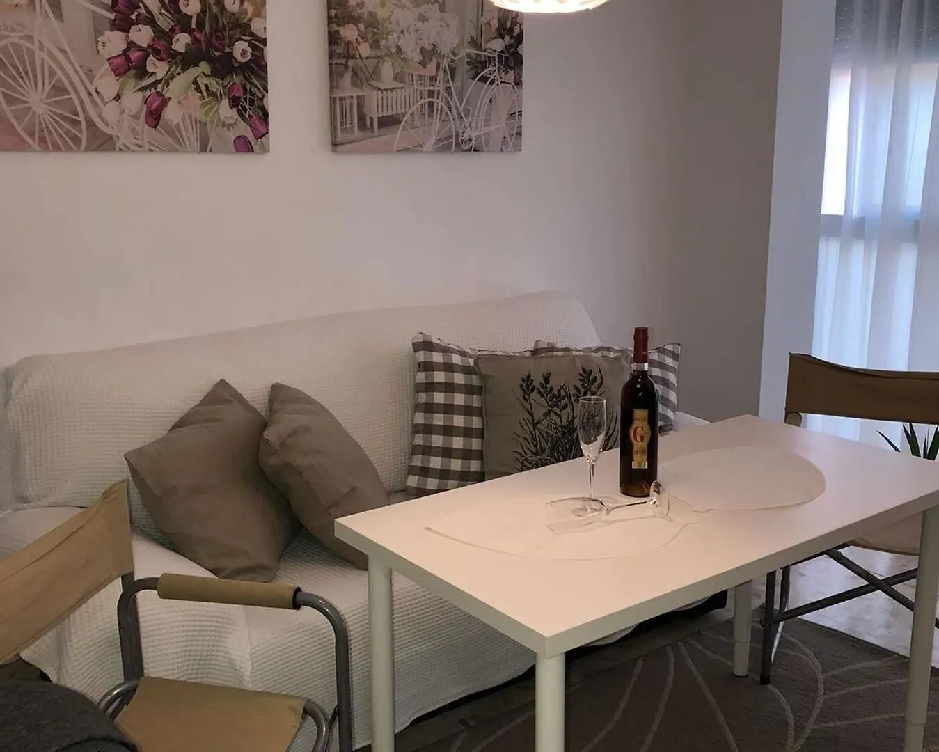 Apartment With 2 Bedrooms In Jerez De La Frontera, With Wonderful City